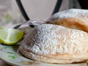 Empanada de carne horneada
