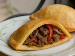 Empanada de Lomo Saltado | Sabor intenso y casero
